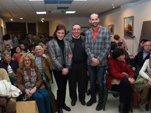TEATRO Y PINTURA EN LA INAUGURACIÓN DE “VACÍO LLENO” 1