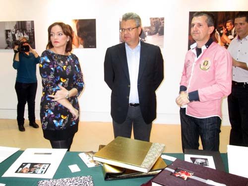 EXPOSICION DE FOTOGRAFÍAS NUPCIALES EN LA SALA CULTURAL MATALLANA 1