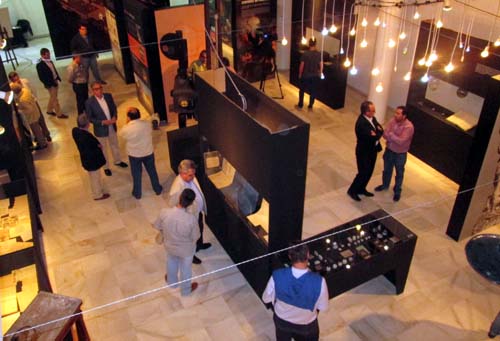 Una exposición cierra las actividades del 125 aniversario de la luz eléctrica en Puente Genil 1