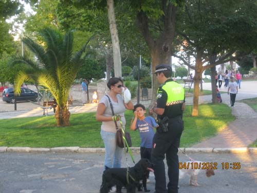 CAMPAÑA DE SENSIBILIZACIÓN CIUDADANA DIRIGIDA A LOS PROPIETARIOS DE PERROS 1