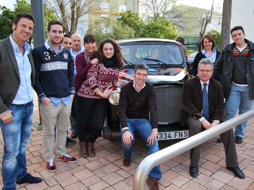 GET BRIT PROMOCIONA LA ESCUELA MUNICIPAL DE IDIOMAS CON UN TAXI INGLÉS 1