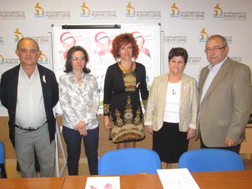 Charla sobre la prevención del cáncer de mama 1