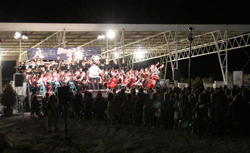 Se completó el aforo en el concierto “El tiempo entre costuras” 1