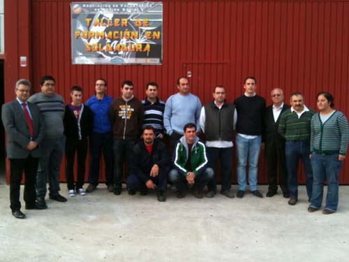 EL ALCALDE CLAUSURA UN CURSO DE ESTRUCTURAS METÁLICAS LIGERAS 1