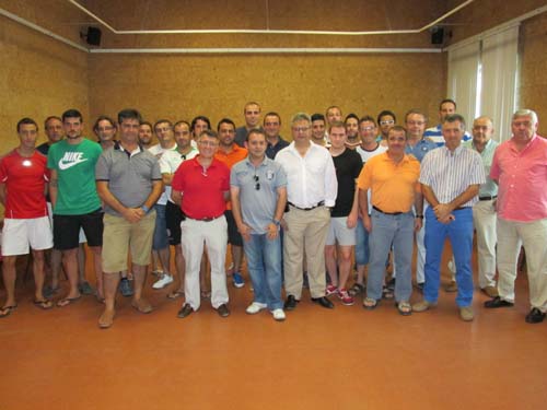 33 ALUMNOS REALIZAN UN CURSO DE MONITOR DE FÚTBOL Y FÚTBOL SALA 1