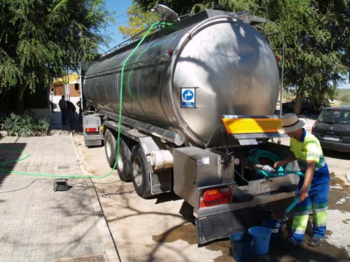 Solucionado el problema de suministro de agua en La aldea de La Mina y la urbanización Las Palomas 1