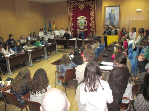 EL AÑO EUROPEO DE LA CIUDADANÍA A DEBATE EN EL PLENO DE LA INFANCIA 1