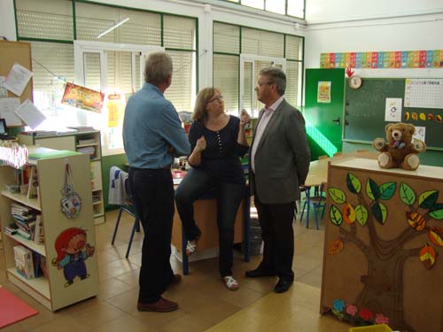 El alcalde apertura el curso escolar en el colegio de la aldea de Cordobilla 1