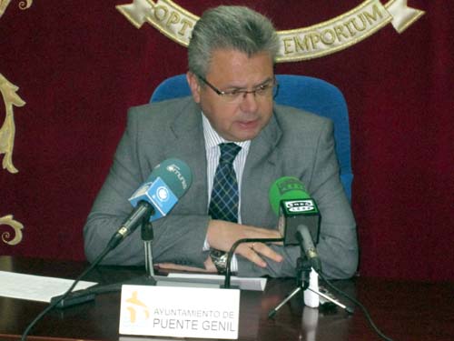 UNA MOCIÓN PROPONE LA CREACIÓN DE UN PLAN MUNICIPAL DE LUCHA CONTRA LA POBREZA Y LA EXCLUSIÓN SOCIAL 1