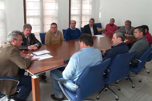 EL ALCALDE SE REÚNE CON LA NUEVA DIRECTIVA DE ASOJEM 1