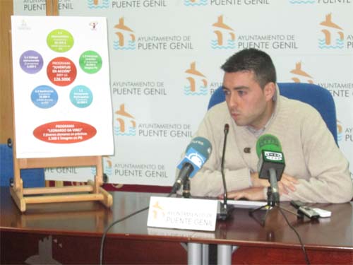 UNOS 7.000 USUARIOS PARTICIPARON EN LAS ACTIVIDADES Y PROYECTOS PROGRAMADOS POR EL ÁREA DE JUVENTUD DEL AYUNTAMIENTO 1
