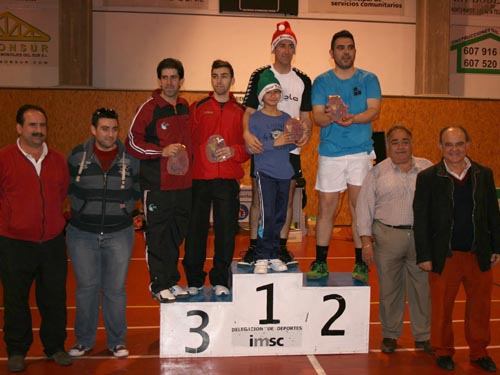 PRIMER TORNEO DE NAVIDAD DE BÁDMINTON 1