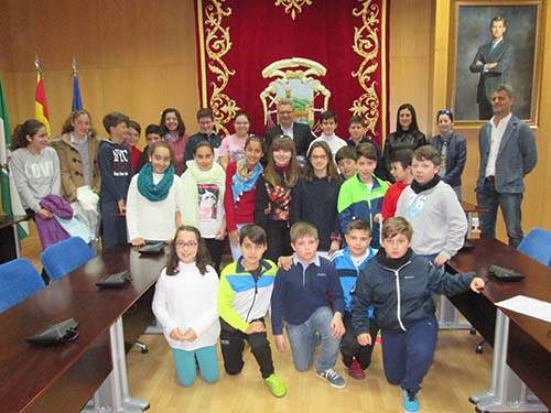 Los escolares del proyecto Ágora Infantil visitan las dependencias del Ayuntamiento 1