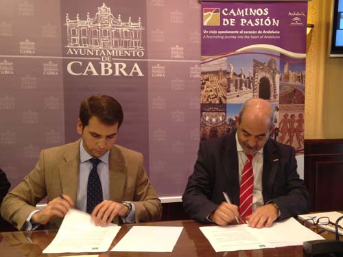 CAMINOS DE PASIÓN RENUEVA SU CONVENIO DE COLABORACIÓN CON LA CONSEJERÍA DE TURISMO Y COMERCIO 1