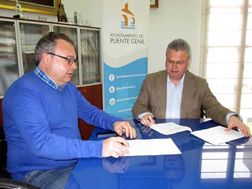 Convenio entre el Ayuntamiento y la A.D. Salerm Puente Genil C.F. 1