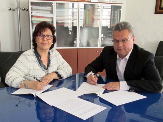 El Ayuntamiento y AVAS renuevan el convenio de colaboración destinado a demandantes de emergencia social 1