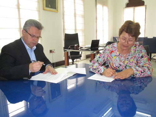 EL AYUNTAMIENTO PRORROGA EL CONVENIO DE ATENCIÓN TEMPRANA CON DISGENIL 1
