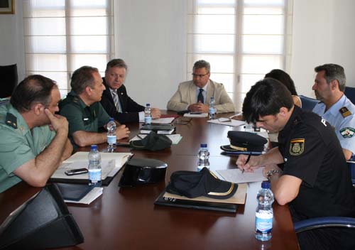 EL DISPOSITIVO DE SEGURIDAD DE LA FERIA REAL TEMA CENTRAL DE LA JUNTA LOCAL 1