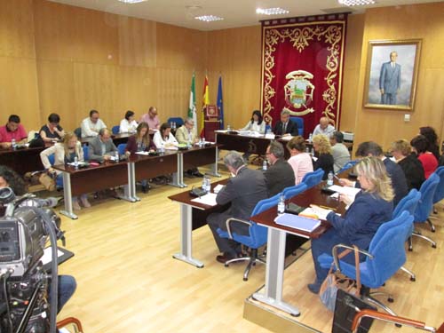 EL AYUNTAMIENTO APRUEBA LOS PRESUPUESTOS MUNICIPALES PARA EL PRESENTE EJERCICIO 1