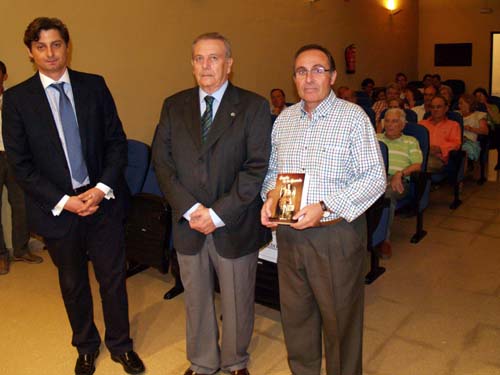 MIGUEL FRANCO PRESENTA “ÁNGELA DE LA GUARDA”, SU ÚLTIMO TRABAJO LITERARIO 1