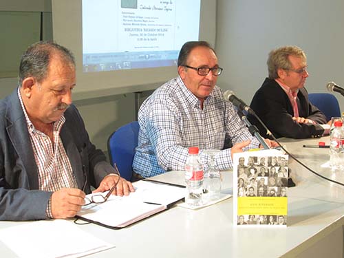 Antonio Moreno Ayora presentó su obra “Con&Versos” 1