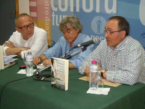 PRESENTACIÓN DE LA NOVELA PALABRAS INSENSATAS QUE TÚ COMPRENDERÁS 1