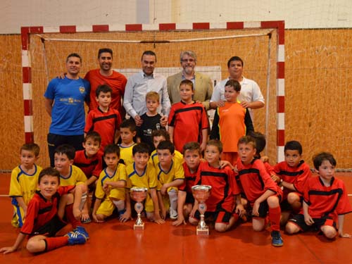 EL ADEVAL DE CÓRDOBA LOGRA LA COPA DIPUTACIÓN DE FÚTBOL SALA PREBENJAMÍN 1