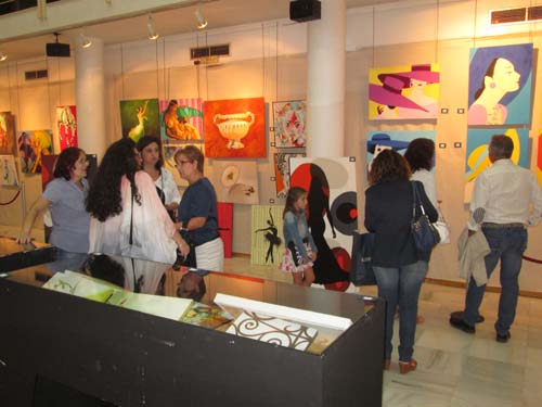 Marily Zurera expone parte de sus obras en la Casa de la Cultura 1