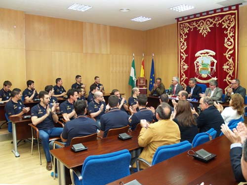 RECEPCIÓN OFICIAL AL CLUB DE BALONMANO ÁNGEL XIMÉNEZ 1