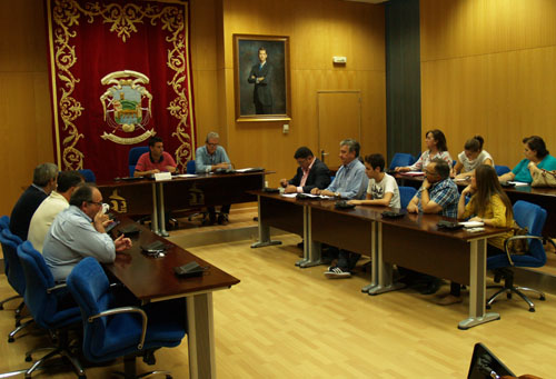 El Consejo Escolar Municipal propone el 28 de marzo como tercer día no lectivo 1