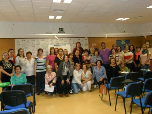 60 PERSONAS PARTICIPAN EN UN TALLER DESTINADO A POTENCIAR EL CRECIMIENTO PERSONAL DE LA MUJER EN LA SOCIEDAD 1