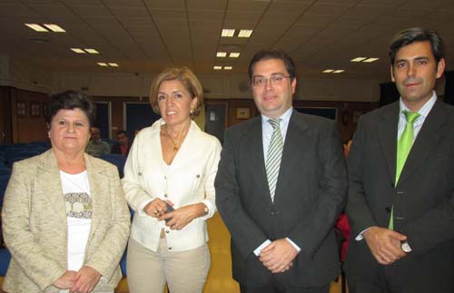 UN TALLER ANALIZA LA CONTRATACIÓN DE LOS PRODUCTOS FINANCIEROS 1