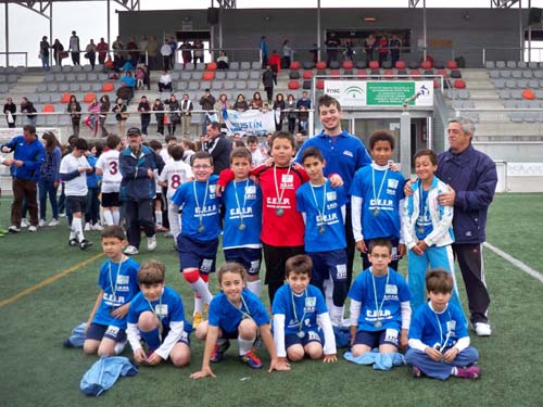 FINAL DEL CAMPEONATO ALEVÍN Y BENJAMÍN DE FÚTBOL 7 1