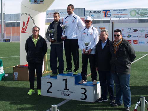 PEDRO J. WALS SE ADJUDICA EL XXIII  MEDIO MARATÓN VILLA DE PUENTE GENIL 1