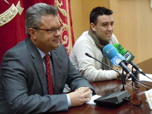 EL ALCALDE DESTACA Y AGRADECE LA IMPLICACIÓN DE LOS COLECTIVOS EN LAS ACTIVIDADES NAVIDEÑAS 1