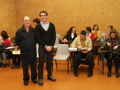UNA JORNADA FORMA A LOS PADRES SOBRE LOS RIESGOS ASOCIADOS A LAS NUEVAS TECNOLOGÍAS 1