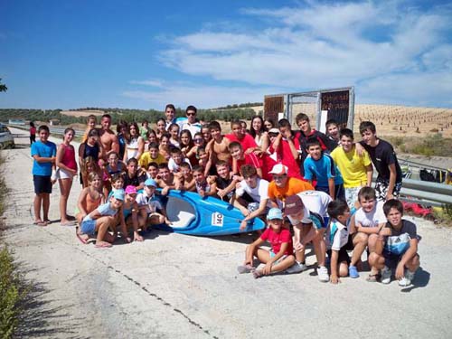 CONTINÚAN LAS ACTIVIDADES DE PIRAGÜISMO EN EL CANAL DE RIEGOS GENIL-CABRA 1