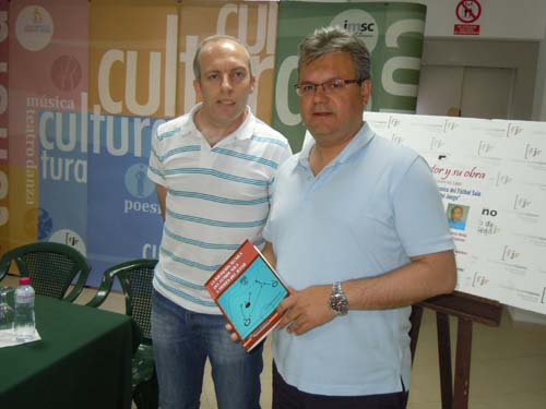 FRANCISCO JESÚS GUERRERO PRESENTA SU LIBRO LA TÉCNICA DEL FÚTBOL SALA 1
