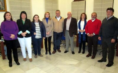 Primera reunión de los representantes del alcalde en las aldeas