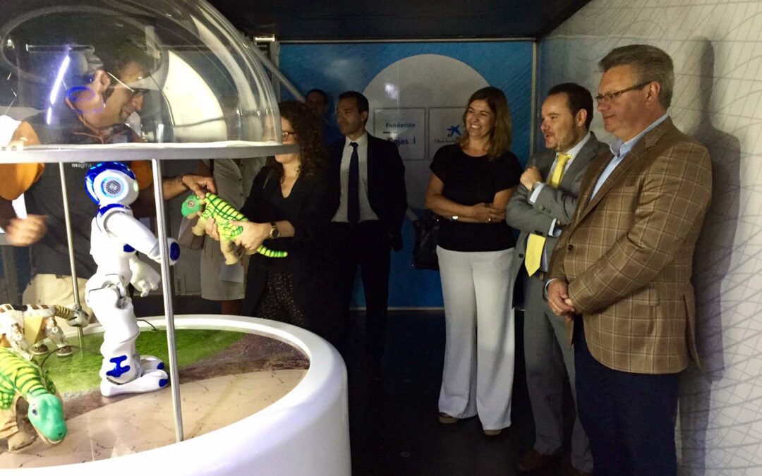 Visita a la muestra Tecno Revolución
