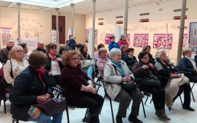 Igualdad organiza una visita a la exposición Historia viva de las mujeres