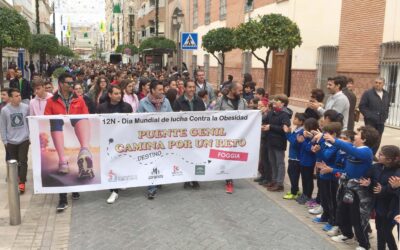Más de un millar de personas participan en la iniciativa “Caminando por un reto”