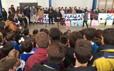 Los escolares celebran el Día de la Paz