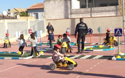 El alumnado del colegio rural conoce las normas elementales de tráfico