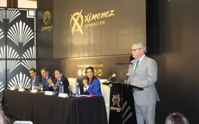 El alcalde acompaña al ministro de Agricultura, Pesca y Alimentación en el acto de presentación de la Fundación Ximénez