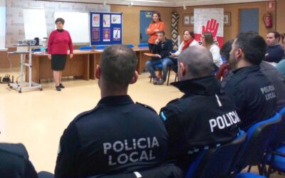Empleados públicos participan en unos talleres formativos en materia de igualdad