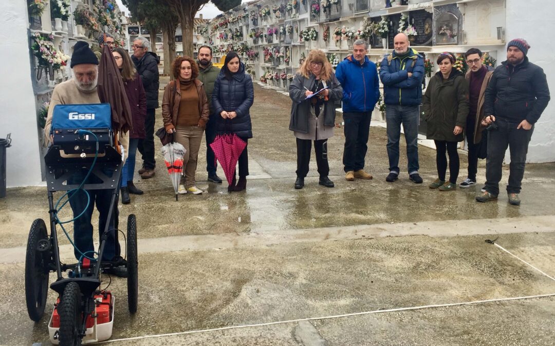 Exploración con georradar en el cementerio