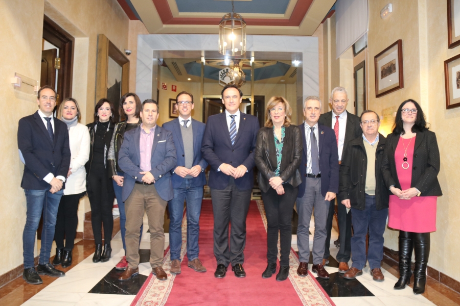 Convenio con la cátedra intergeneracional