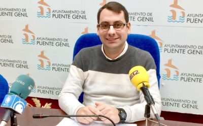 El punto de información de Comercio y Turismo atiende las consultas de unos 9.000 visitantes