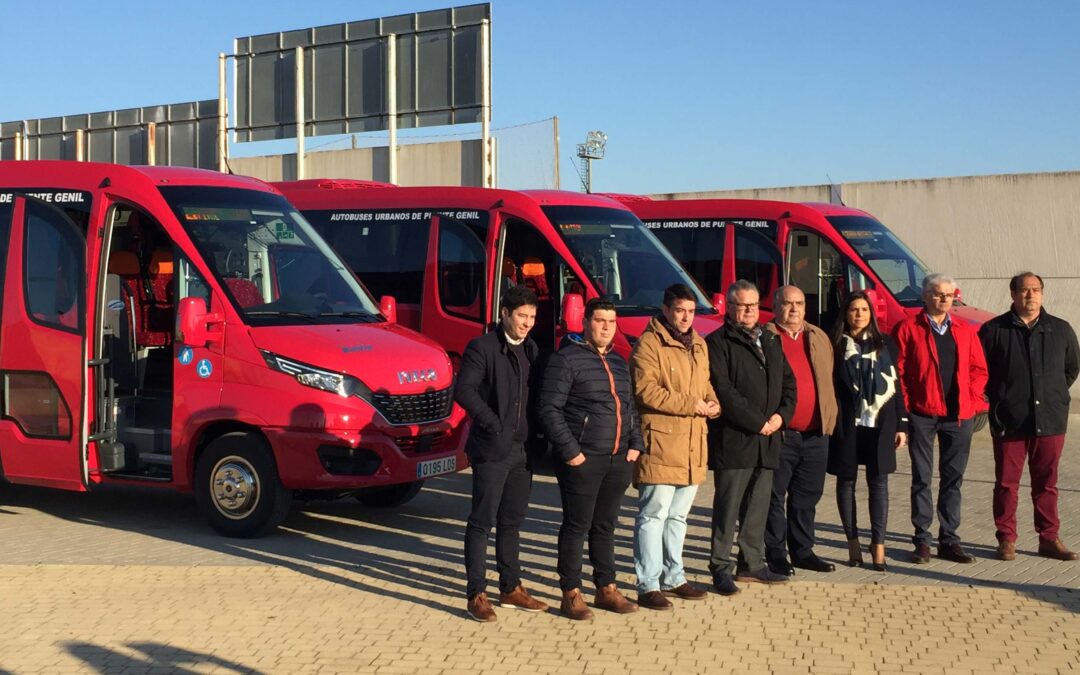 Presentación de los nuevos autobuses urbanos
